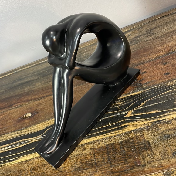 Woman figurine heavy stone piece - likely soapstone - Picture 14 of 15